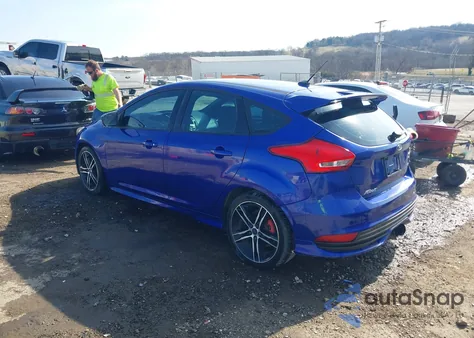2015 Ford Focus St z USA, uszkodzony, nr VIN 1FADP3L97FL304559
